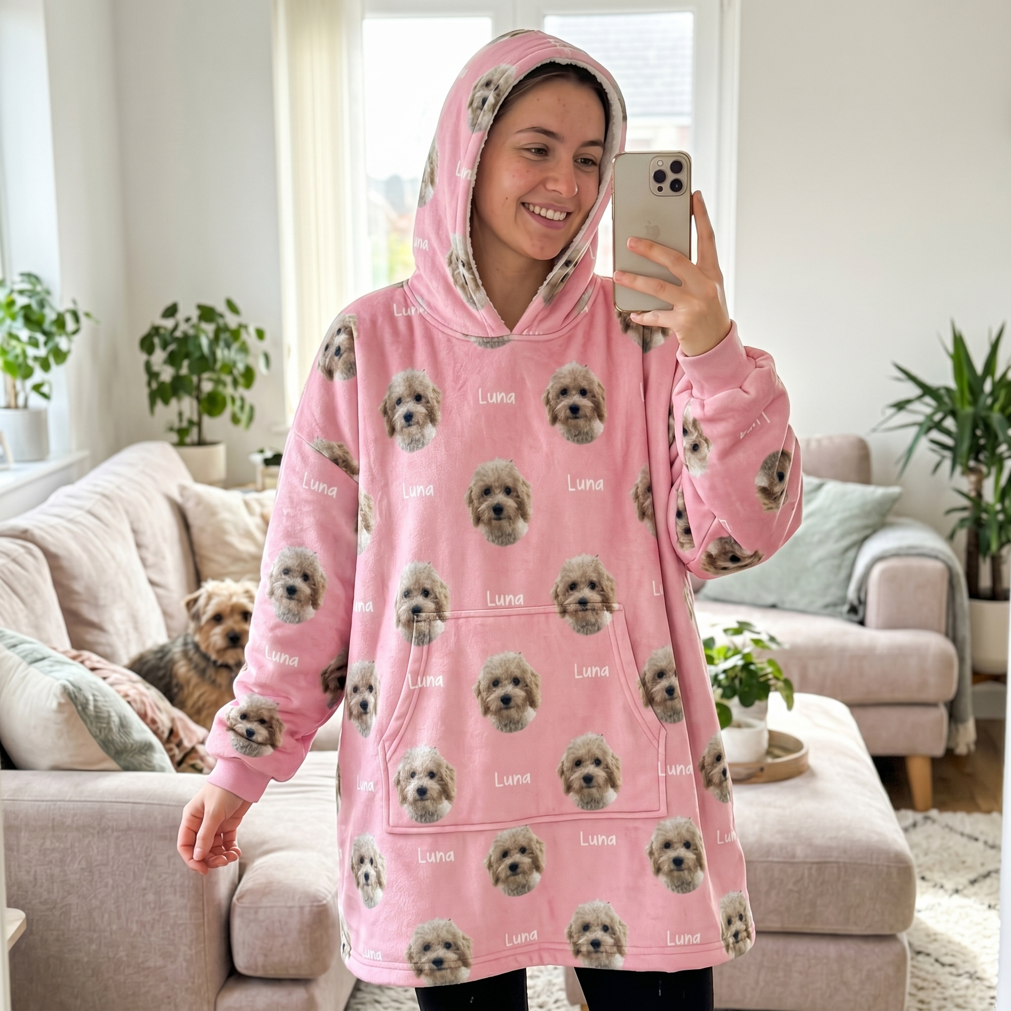 Pet Photo personalised hoodie blanket with custom names - The Custom Co