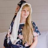HOODED BLANKET