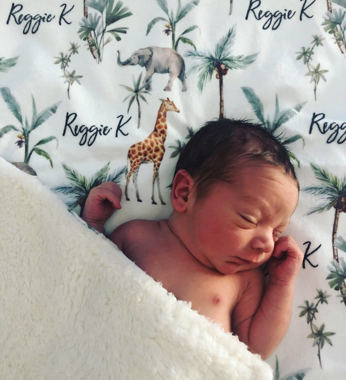 Personalised Kids Luxe Sherpa Blanket - The Custom Co
